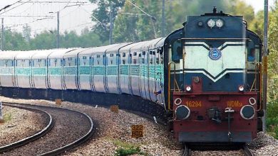 Railways' gift to 50 lakh devotees: Decision to run more than 60 extra trains from Gujarat for Chhath Puja