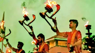 Meditation: The practice of Dharma, the brightness of Dharma