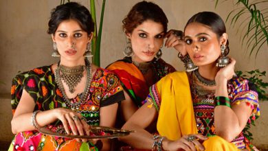 Navratri 2025: These are the auspicious colors for the nine days, know which color clothes you will wear on which day?