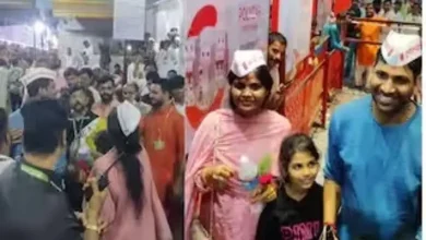 Lalbaughcha Raja 2025: કોણ છે લાલબાગચા રાજાના મુખ દર્શન કરનાર છેલ્લો ભકત?