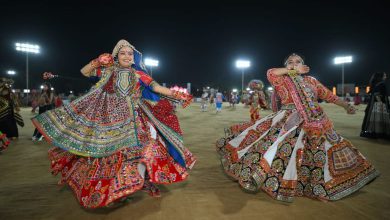Read this before applying makeup on your face during Navratri: You might not be making a mistake, right?