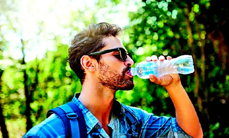How safe is it to drink water in plastic bottles?