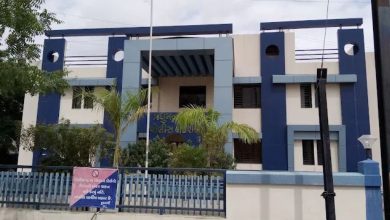 In Rajkot, an Instagram friend broke off a girl's engagement and threatened to kill her.