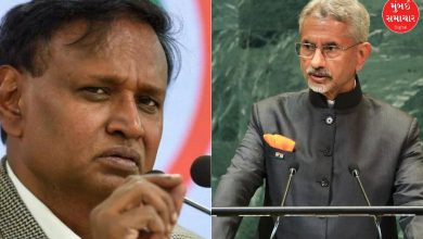 વિદેશ મંત્રી એસ. જયશંકર અને કોંગ્રેસ નેતા ઉદિત રાજ