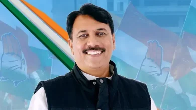 રાજકોટમાં ખેડૂતોની સભાને સંબોધતા ગુજરાત કૉંગ્રેસના પ્રમુખ અમિત ચાવડા.