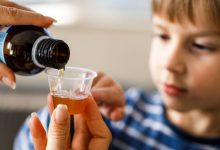 કેન્દ્ર સરકારે કફ સિરપ અંગે એડવાઈઝરી જાહેર કરી, રાજસ્થાન સરકારે ડ્રગ કંટ્રોલરને સસ્પેન્ડ કર્યા