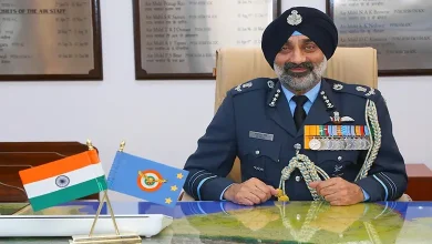 ભારતીય વાયુસેનાના વડાએ શહબાઝ શરીફ પર કટાક્ષ કર્યો, કહ્યું તેમને મનોહર કહાનીઓ સંભળાવવા દો