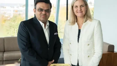 આઇસીસી ચૅરમૅન જય શાહ અને આઇઓસી પ્રમુખ કિર્સ્ટી કૉવેન્ટ્રી 2028 ઑલિમ્પિક્સમાં ક્રિકેટના કમબૅક વિશે ચર્ચા કરી રહ્યા છે.