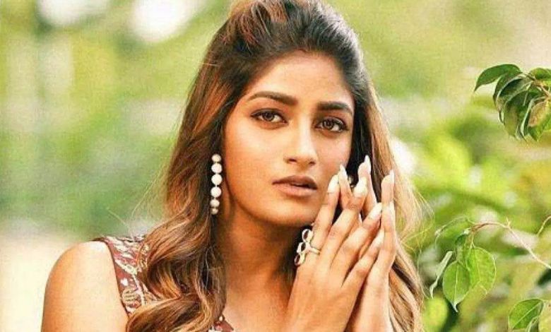 'અતરંગી રે' ફેમ ડિમ્પલ હયાતી મુશ્કેલીમાં: નવી નોકરાણીએ નવ દિવસમાં નોંધાવી FIR, જાણો શું છે સમગ્ર મામલો