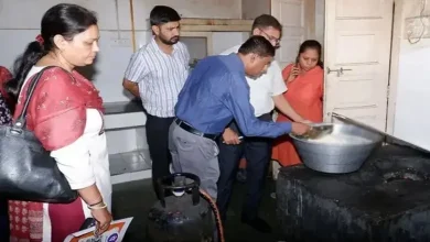 ભાવનગરના સિહોરમાંથી નકલી દૂધનો માવો બનાવતી ફેક્ટરી ઝડપાઈ