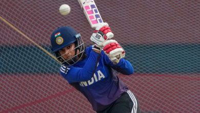 Women's World Cup: Hosts India and number one Australia clash on Sunday