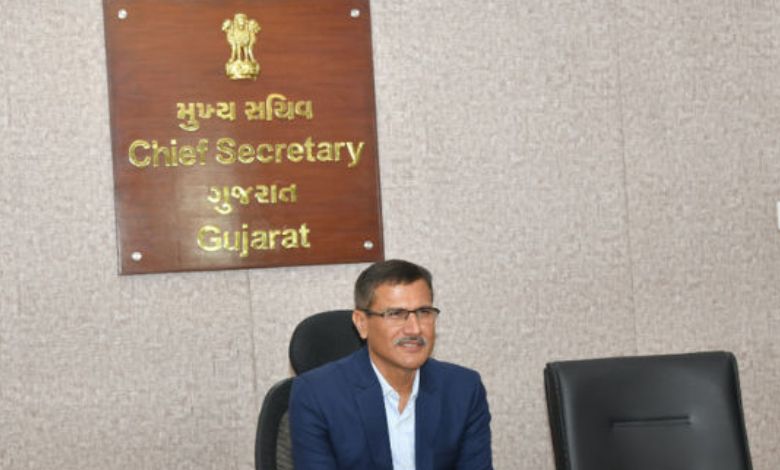 gujarat chief secretary pankaj joshi