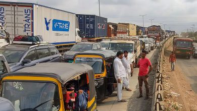 mumbai ahmedabad highway traffic jam