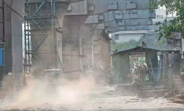 વર્તમાનમાં હવામાનમાં થઈ રહેલા ફેરફાર અને શિયાળાનું આગમન નજીક હોઈ મુંબઈમાં પ્રદૂષણનું પ્રમાણ વધે નહીં તે માટે મુંબઈમાં ચાલી રહેલા