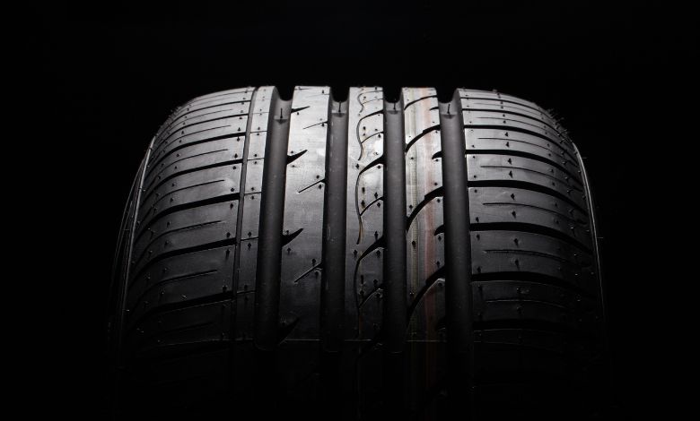 Why are car tires always black? Why not white, red or green? You will be surprised to know the reason...