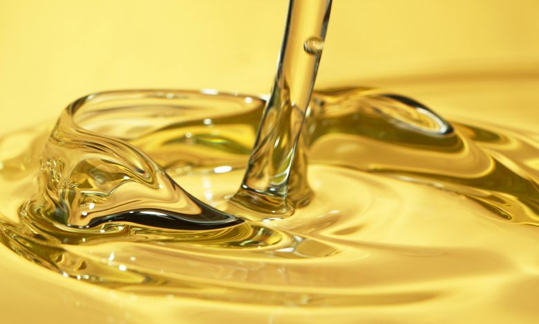 Soybean futures in Chicago fell 37 cents overnight, according to overnight reports.