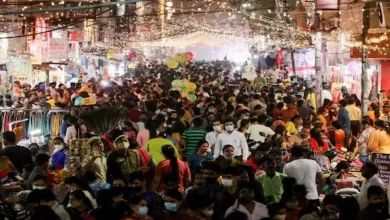 સારો વરસાદ થાય અને વરસ સારું જવાની આશા બંધાઈ ત્યારે માનવામાં આવે કે દિવાળી સારી જશે, દિવાળીમાં ખરીદી નીકળશે. આ વખતે વરસાદે તો લગભગ દિવાળી સુધી