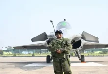 અંબાલા એરફોર્સ સ્ટેશન પર રાફેલ ફાઇટર જેટની ઉડાન ભરી રહેલા રાષ્ટ્રપતિ દ્રૌપદી મુર્મુ.