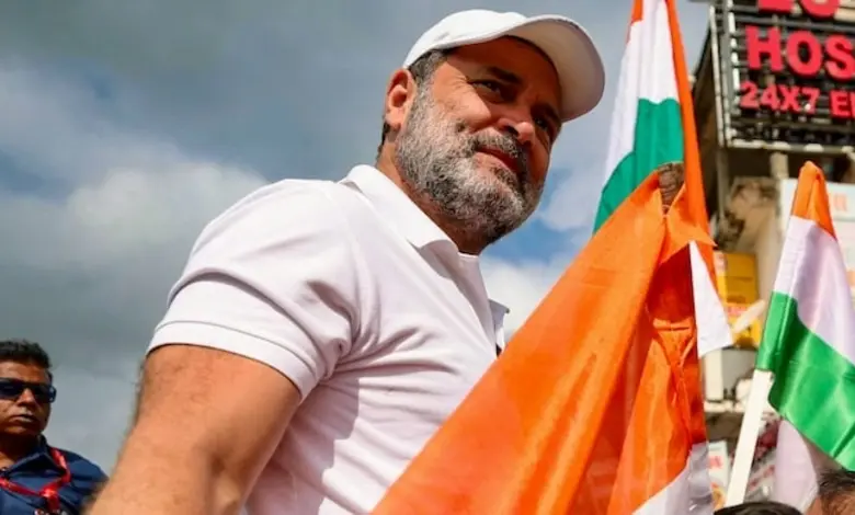 કૉંગ્રેસના પૂર્વ અઘ્યક્ષ અને વર્તમાન લોકસભાના વિપક્ષના નેતા રાહુલ ગાંધી પોતાના નિવેદનોને લઈને અવારનવાર ચર્ચાનું અને ટીકાનું કારણ બનતા રહે છે.