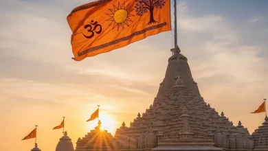 અયોધ્યામા રામ મંદિરના શિખર પર ધ્વજ ફરકાવવાની તૈયારીઓએ જોર પકડ્યું છે. આ કાર્યક્રમ મંદિર નિર્માણની પૂર્ણતાનું પ્રતીક બનશે અને પ્રાણ પ્રતિષ્ઠા જેવો જ ભવ્ય સમારોહ હશે.