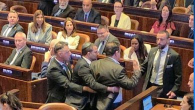 ઈઝરાયલની સંસદમાં 'ધમાલ': ગાઝા સમર્થકના સૂત્રોચ્ચાર કરનારાને બળજબરીથી બહાર કાઢ્યાં