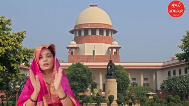 Singer Neha Singh Supreme Court