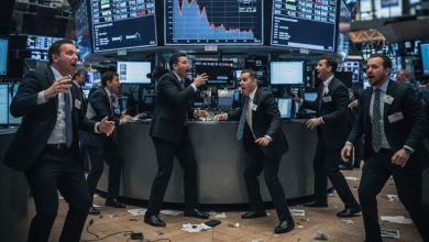 US stock market plunges after announcement of 100 Percent tariff on China