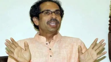 કોરેગાંવ ભીમા હિંસા કેસની તપાસ પંચ દ્વારા ઉદ્ધવ ઠાકરેને ફટકારેલી કારણદર્શાવો નોટિસ દર્શાવતી તસ્વીર.