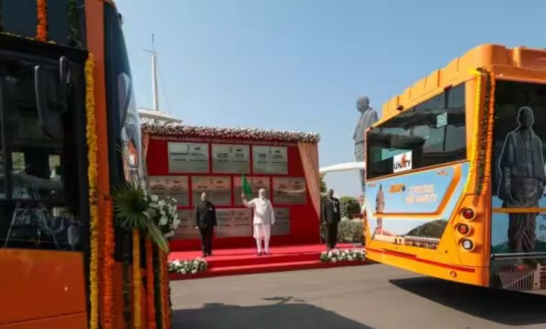 PM Modi Gifts 25 New E-Buses to Ekta Nagar
