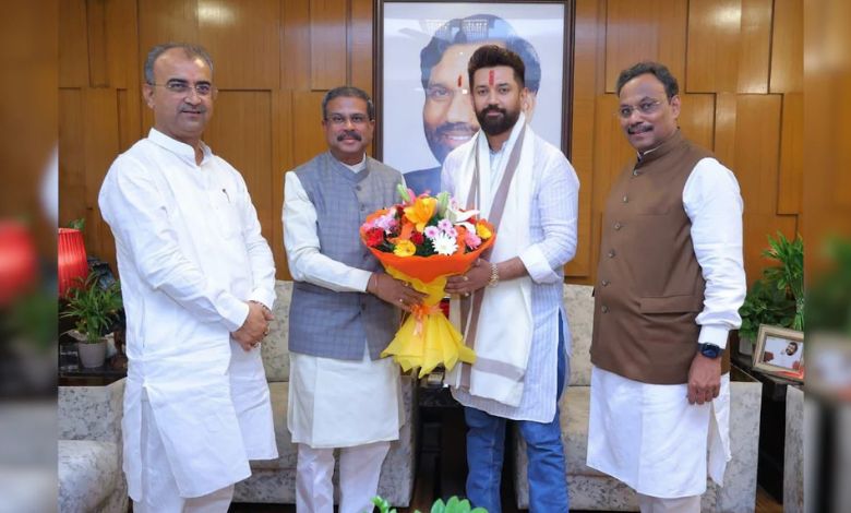 Seat sharing dispute resolved in Bihar NDA? Talk of convincing Chirag Paswan, joint list to be announced on this date
