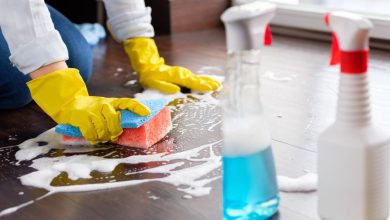 What kind of cleanliness is this? You will be shocked to see the video of a woman who even beats Gopi Bahu