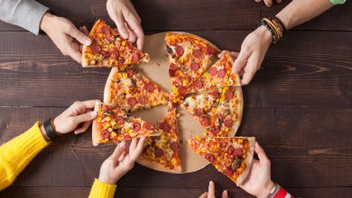 Ahmedabadites go crazy for free pizza, watch viral video
