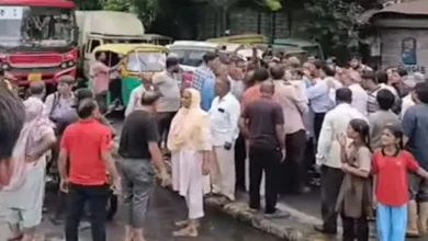 Troubled by rising sewage water in Naroda, Ahmedabad: MLA surrounded by locals