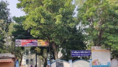 All three floors of the house of a businessman who went to the shop for Chopra Puja were robbed, smugglers fled with goods worth more than 40 lakhs
