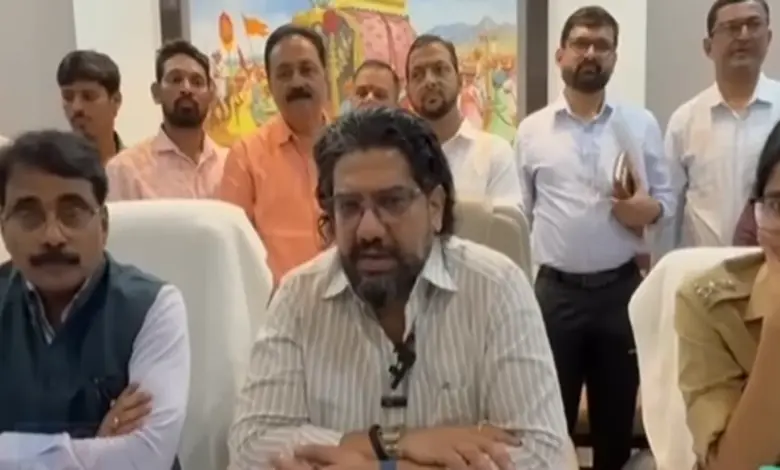 શિવેન્દ્રસિંહરાજે ભોંસલેએ સાતારા-કોલ્હાપુર હાઇવે પર ટ્રાફિક જામ ઘટાડવા માટે અધિકારીઓને નિર્દેશ આપ્યો