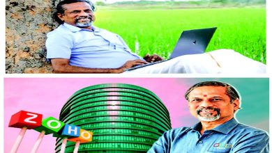 શ્રીધર વેમ્બૂ (ઝોહો CEO) તમિળનાડુના મથાલમપરાઈ ગામમાં લુંગી અને શર્ટમાં, ગામડામાંથી અબજોની કંપની ચલાવતા ભારતીય ઉદ્યોગપતિ