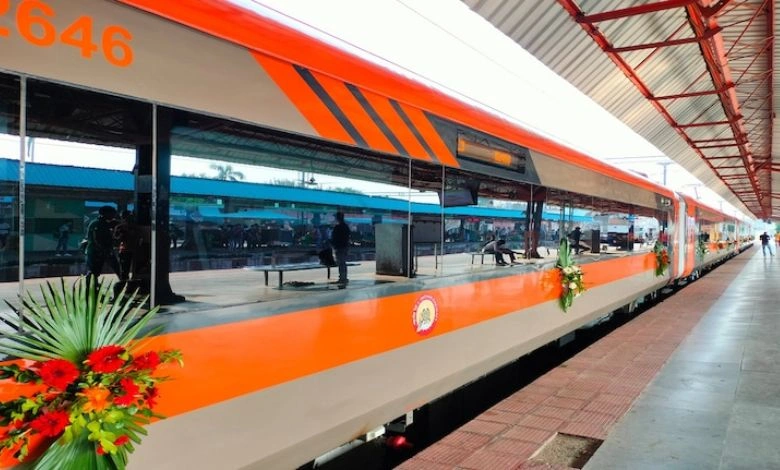 અમદાવાદથી મુંબઈ માત્ર ચાર કલાકમાં પહોંચી શકાશે, વંદે ભારત સ્લીપર ટ્રેનનું 130 કિમીની ઝડપે સફળ ટ્રાયલ રન