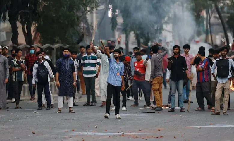 શેખ હસીનાને ફાંસીની સજાના ચુકાદાથી ફરી બાંગ્લાદેશ સળગ્યું: હિંસામાં 2નાં મોત