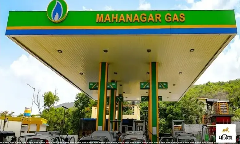 : મહાનગર ગેસ લિ. (એમજીએલ)ની સીએનજી ગેસ પાઈપલાઈનમાં રવિવારે પડેલા ભંગાણની ગંભીર અસરો સોમવારે આખા મુંબઈમાં જોવા મળી હતી. સીએનજી પર ચાલનારી ટેક્સી-ઓટો