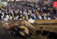 સીએસએમટી રેલવે સ્ટેશન પર રેલવે કર્મચારીઓનું વિરોધ પ્રદર્શન અને પોલીસ કાર્યવાહી