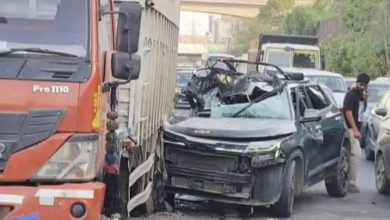 અમદાવાદના થલતેજ અડન્ડરપાસમાં ટ્રક પાછળ કાર ઘૂસી ગઈ, કાર ચાલકનું મોત