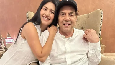 દેઓલ પરિવારની પુત્રવધૂ, અભિનેત્રી અને ટ્રાવેલ શો હોસ્ટ દીપ્તિ ભટનાગરનો સુંદર ક્લોઝ-અપ ફોટો.