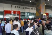 દિલ્હીમાં ઇન્દિરા ગાંધી આંતરરાષ્ટ્રીય એરપોર્ટ પર એર ટ્રાફિક કંટ્રોલ સિસ્ટમ (ATC)માં આવેલી મોટી ટેકનિકલ ખામીના કારણે કુલ 800થી વધુ ફ્લાઇટ્સ અત્યારે