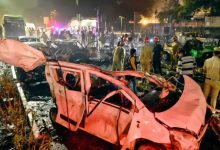 નવી દિલ્હી : દિલ્હી બ્લાસ્ટ કેસમાં રોજ નવા ખુલાસા પ્રકાશમાં આવ્યા છે. આ કેસમાં ધરપકડ કરાયેલી ડો. શાહીને મોટો ખુલાસો કર્યો છે. જેમાં દેશમાં એક સાથે 32 સ્થળોએ બ્લાસ્ટ કરવાનું ષડયંત્ર રચવામાં આવ્યું હતું. જેની માટે મેવાતના 60 યુવાનને તાલીમ આપવામાં આવી રહી હતી.