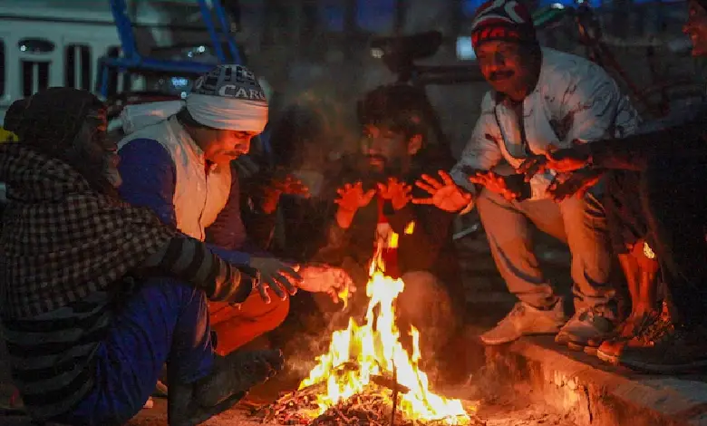 ગુજરાતમાં ઠંડીનો પારો ધીમો પડ્યો, પણ નલિયા હજીયે 'થીજાવે' છે!