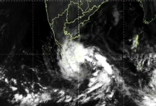 દક્ષિણમાં 'દિત્વા'નું સંકટ: તમિલનાડુ, આંધ્રમાં આજે અને કાલે અતિભારે વરસાદનું એલર્ટ!