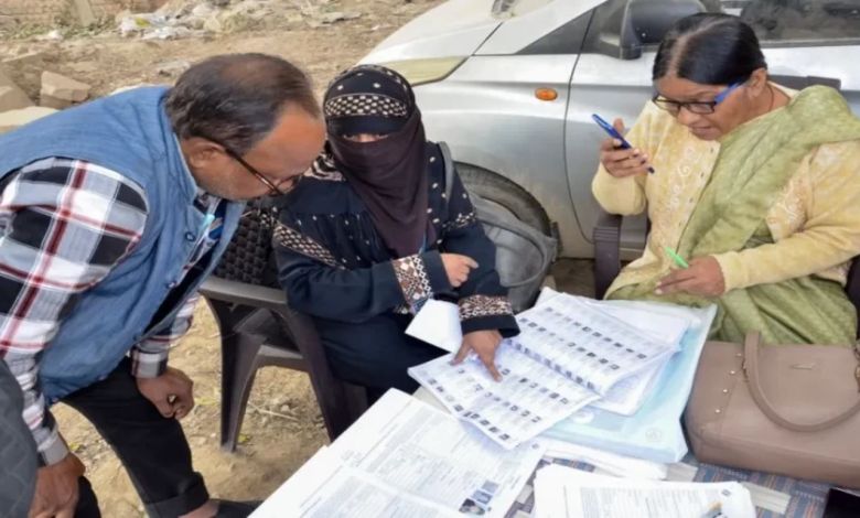 SIRની કામગીરી કરતા BLOને કેટલો પગાર મળે છે?