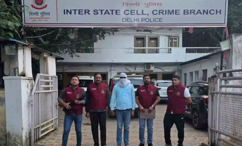 દિલ્હીમાં 15 વર્ષ પહેલા પત્નીની હત્યા કરનારો પતિ વડોદરામાંથી ઝડપાયો, જાણો શું કરતો હતો