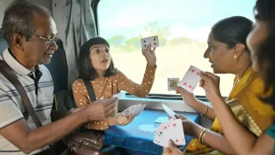 ભારતીય રેલવે (Indian Railway) એ દુનિયાનું સૌથી વ્યસ્ત અને વિશાળ કહી શકાય એવું રેલવે નેટવર્ક છે. દરરોજ કરોડો પ્રવાસીઓ ભારતીય રેલવે દ્વારા દોડાવવામાં આવતી આ ટ્રેનોમાં પ્રવાસ કરે છે.