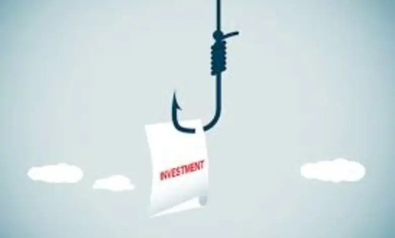 નિવૃત્ત પોલીસ અધિકારી, તેના ડૉક્ટર મિત્રએ ઇન્વેસ્ટમેન્ટ ફ્રોડમાં 1.44 કરોડ રૂપિયા ગુમાવ્યા